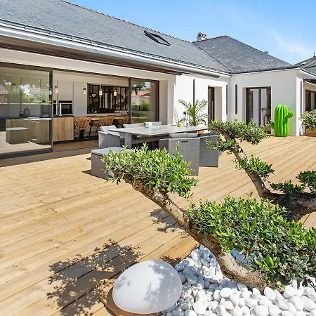 Jean Mermoz Villa